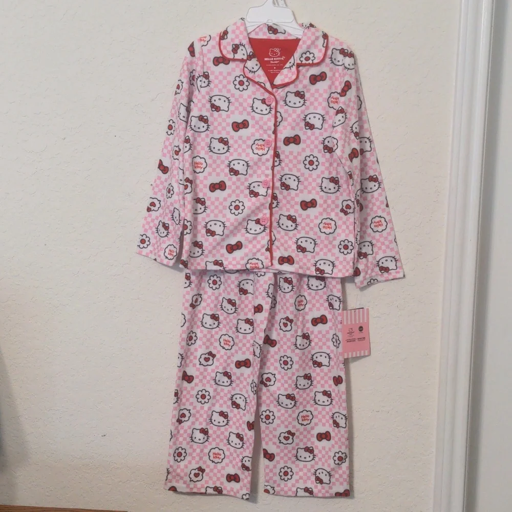 Hello Kitty Girls Pink 2 Piece Flannel Flame Resistant Pajama Set. Size 6 NWT
